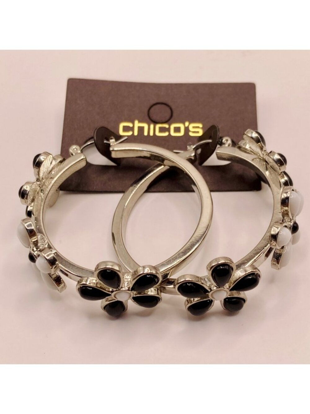 Chicos New Black & White Flower Hoop Earrings Silver-Tone -64B